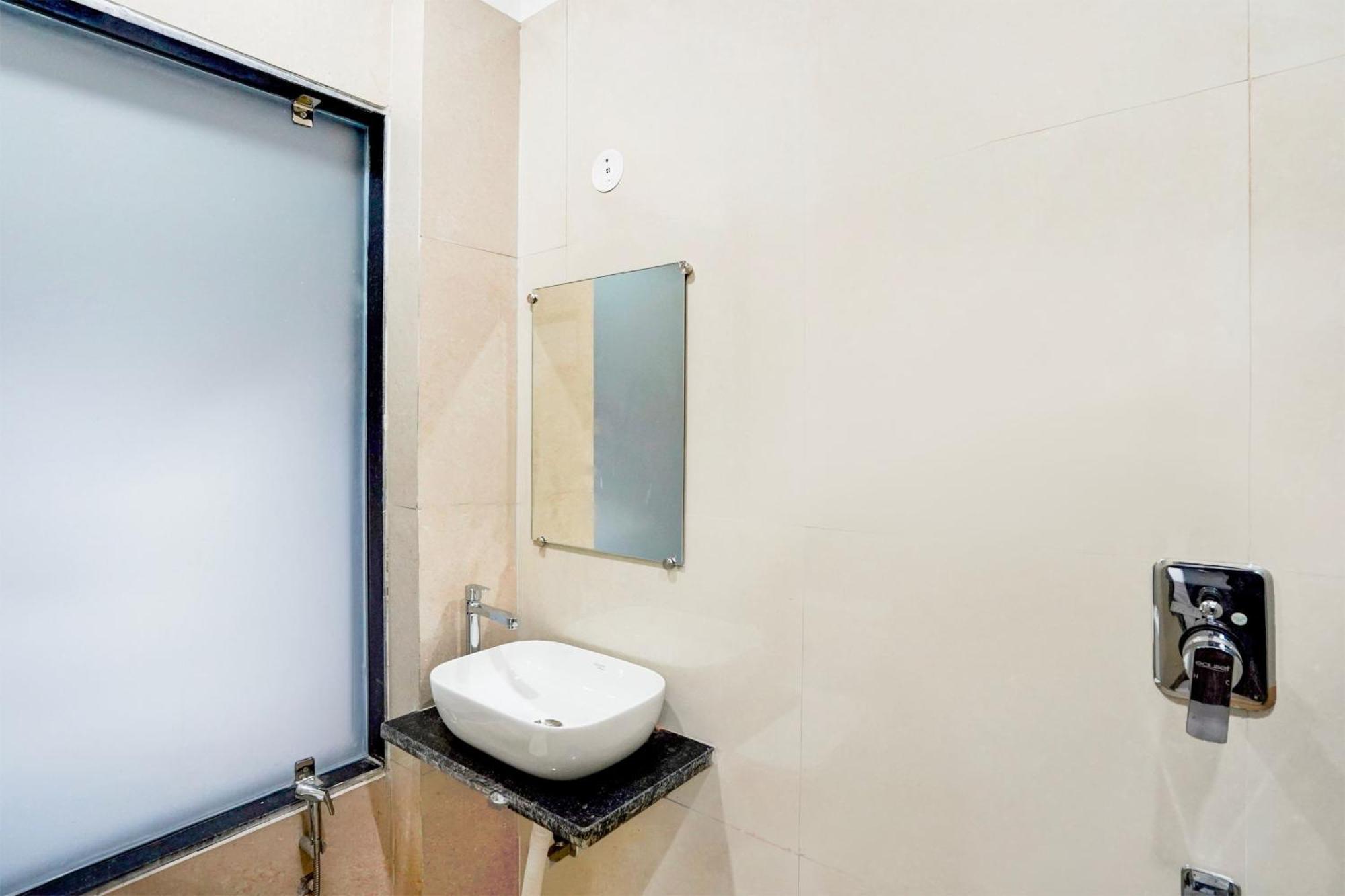 Super Collection O 63 A Noida Hotel ภายนอก รูปภาพ