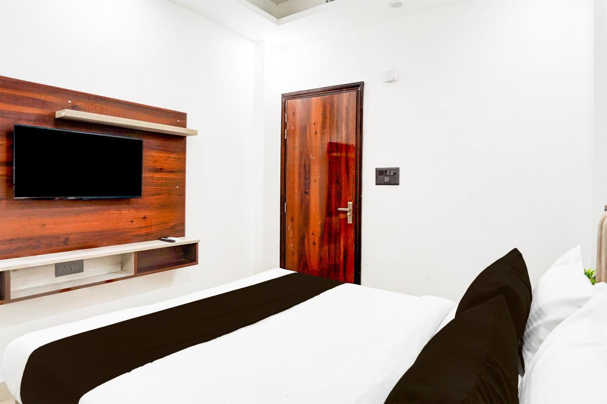 Super Collection O 63 A Noida Hotel ภายนอก รูปภาพ